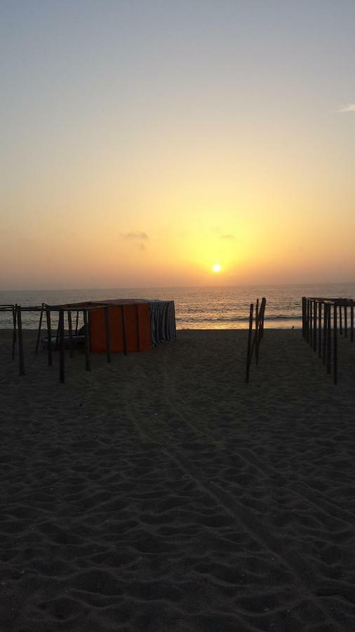 Playa De 孔索拉桑 外观 照片